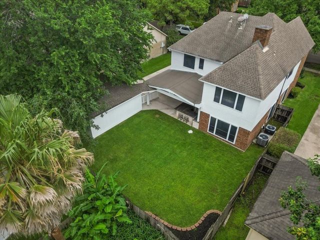 1907 Sandy Schoals Drive, League City, TX 77573