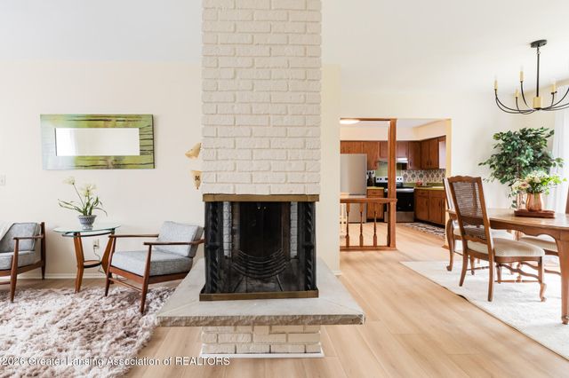 2111 Northwest Avenue, Lansing, MI 48906