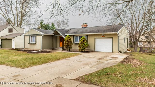 2111 Northwest Avenue, Lansing, MI 48906