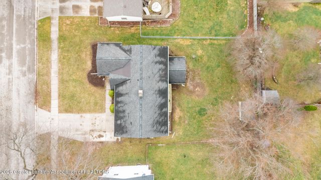 2111 Northwest Avenue, Lansing, MI 48906