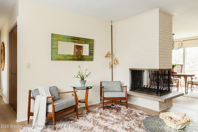 2111 Northwest Avenue, Lansing, MI 48906