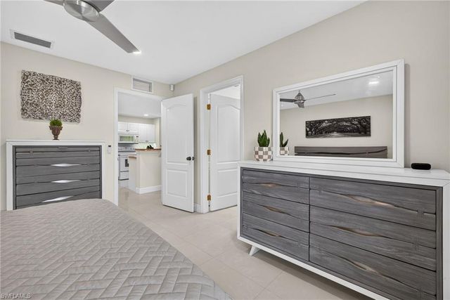 1042 Harwood AVE S, Lehigh Acres, FL 33974