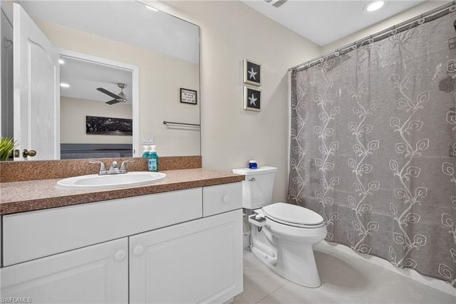 1042 Harwood AVE S, Lehigh Acres, FL 33974