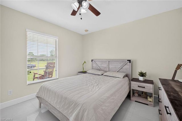 1042 Harwood AVE S, Lehigh Acres, FL 33974