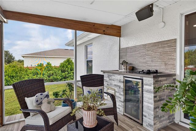 1042 Harwood AVE S, Lehigh Acres, FL 33974
