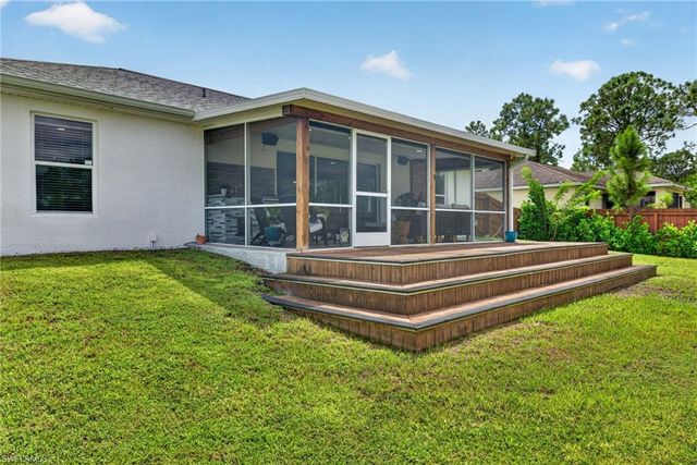 1042 Harwood AVE S, Lehigh Acres, FL 33974