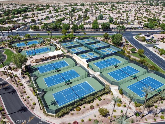 78088 Foxbrook LN, Palm Desert, CA 92211