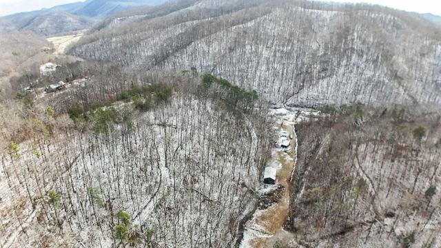 470 Little Bull Creek Road, Woollum, KY 40906