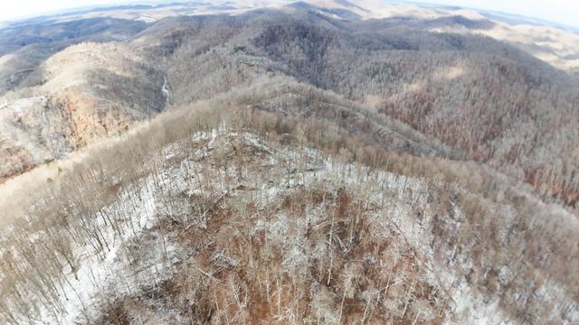 470 Little Bull Creek Road, Woollum, KY 40906