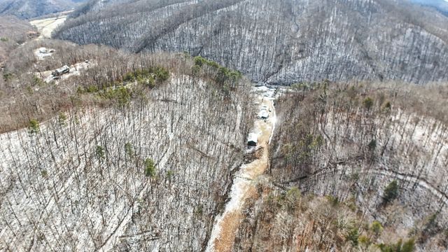 470 Little Bull Creek Road, Woollum, KY 40906