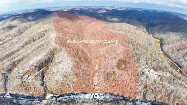 470 Little Bull Creek Road, Woollum, KY 40906