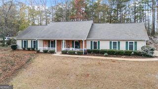 113 Colonial Court, Lagrange, GA 30240