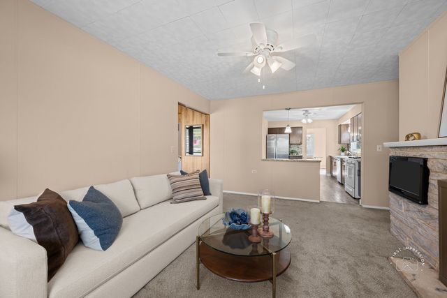 2935 Shepherd Court, Woodridge, IL 60517