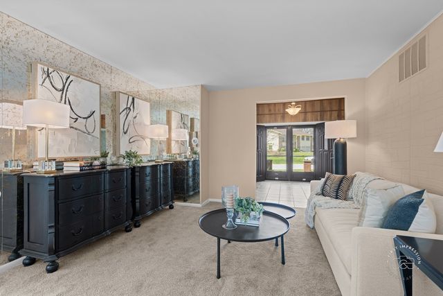 2935 Shepherd Court, Woodridge, IL 60517