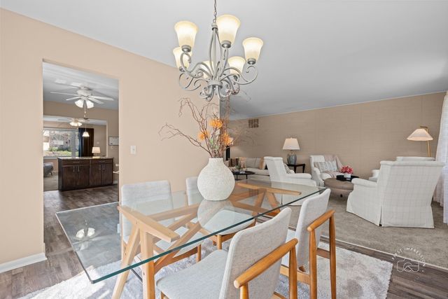 2935 Shepherd Court, Woodridge, IL 60517