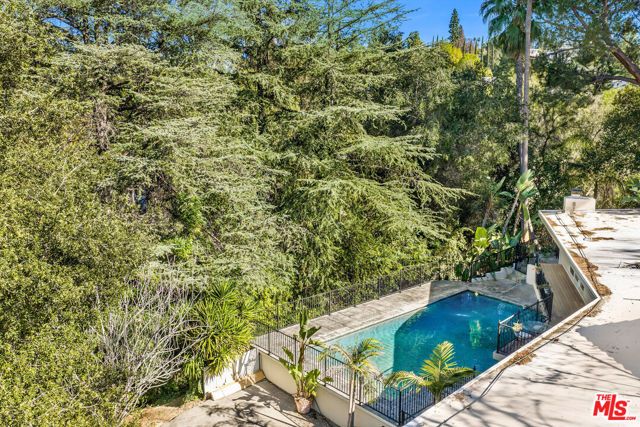 4968 Queen Florence Lane, Woodland Hills (los Angeles), CA 91364