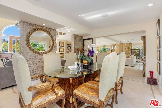 4968 Queen Florence Lane, Woodland Hills (los Angeles), CA 91364