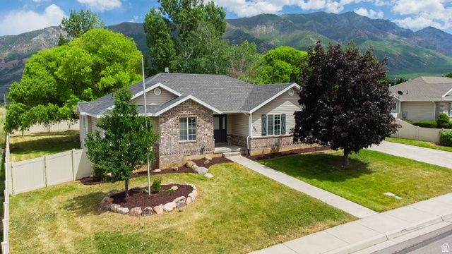 664 N 200 E, Santaquin, UT 84655