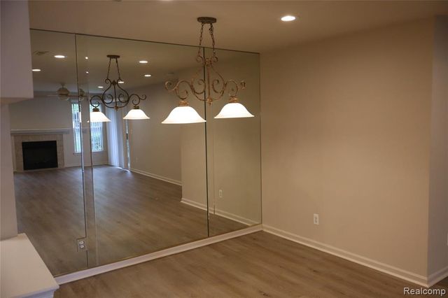 4580 Berkshire Drive, Sterling Heights, MI 48314