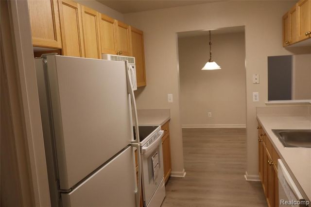 4580 Berkshire Drive, Sterling Heights, MI 48314