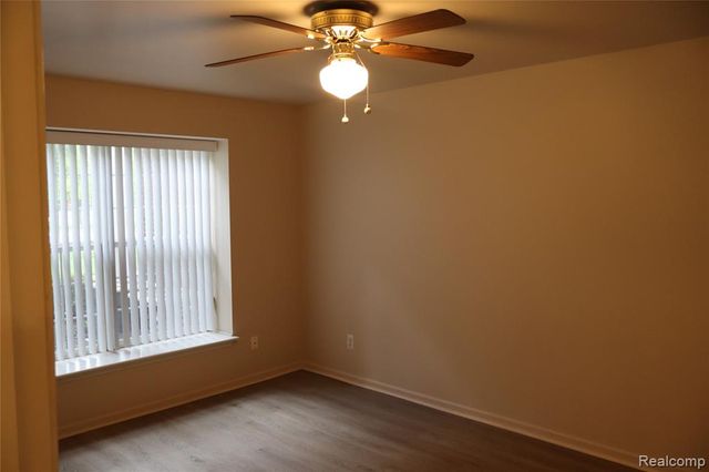 4580 Berkshire Drive, Sterling Heights, MI 48314