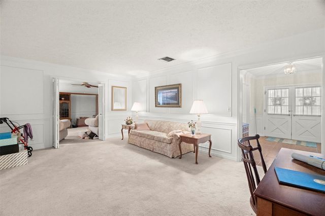 10408 RECLINATA LANE, Tampa, FL 33618