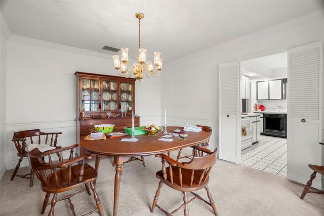 10408 RECLINATA LANE, Tampa, FL 33618