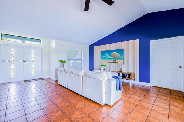 2724 SW 1st Ter, Cape Corner NA, Cape Coral, FL 33991