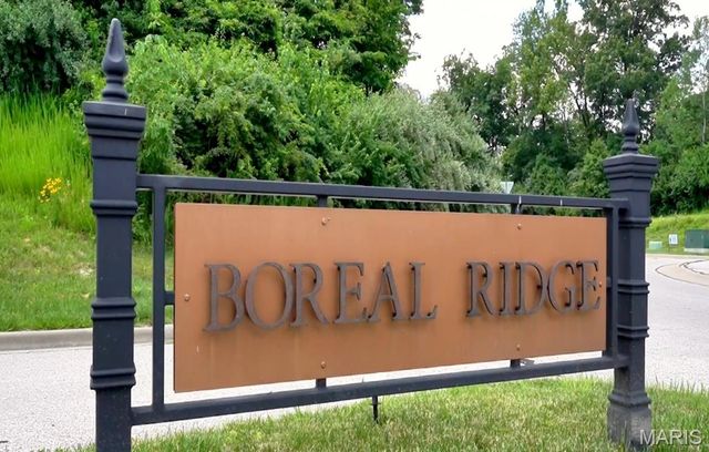 7961 Boreal Ridge, Caseyville, IL 62232