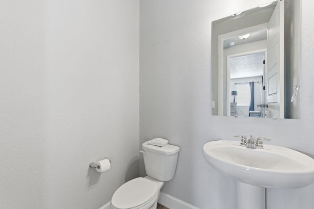 4400 Skyline Loop NE, Rio Rancho, NM 87144