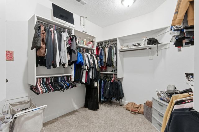 4400 Skyline Loop NE, Rio Rancho, NM 87144