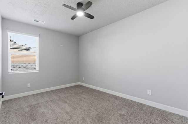 4400 Skyline Loop NE, Rio Rancho, NM 87144