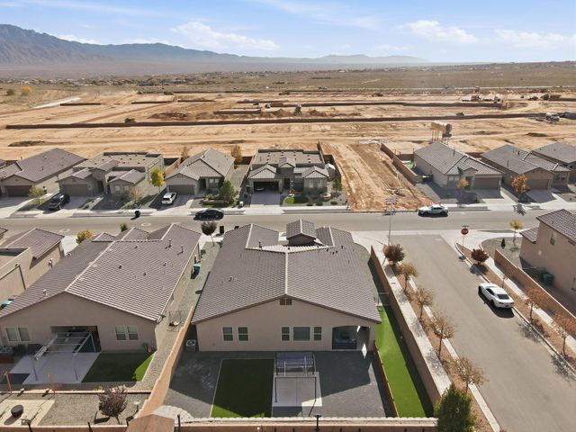 4400 Skyline Loop NE, Rio Rancho, NM 87144