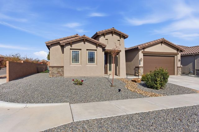 4400 Skyline Loop NE, Rio Rancho, NM 87144