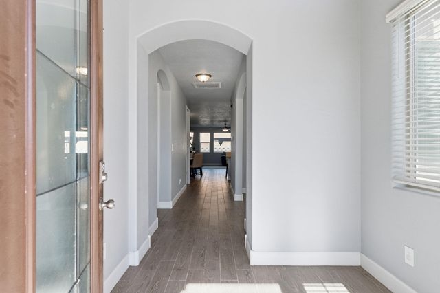 4400 Skyline Loop NE, Rio Rancho, NM 87144