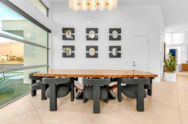 2100 E Sahara Road, Palm Springs, CA 92262