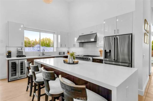 2100 E Sahara Road, Palm Springs, CA 92262