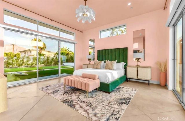 2100 E Sahara Road, Palm Springs, CA 92262