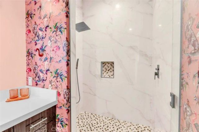 2100 E Sahara Road, Palm Springs, CA 92262
