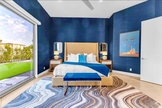 2100 E Sahara Road, Palm Springs, CA 92262