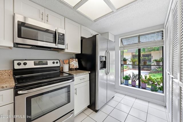 155 CRANES LAKE Drive, Ponte Vedra Beach, FL 32082