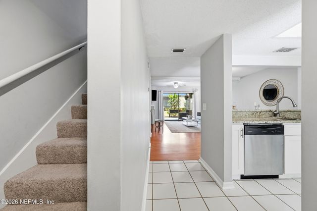 155 CRANES LAKE Drive, Ponte Vedra Beach, FL 32082