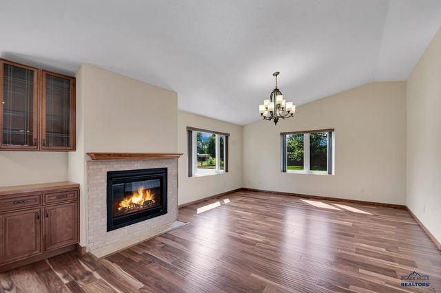 2960 OLIVE GROVE CT, Rapid City, SD 57703