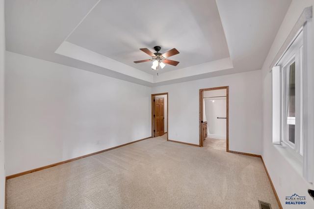 2960 OLIVE GROVE CT, Rapid City, SD 57703