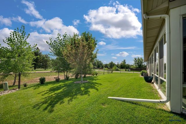 2960 OLIVE GROVE CT, Rapid City, SD 57703