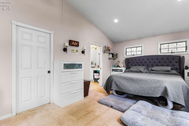 47568 Middle Ridge Road, Amherst, OH 44001