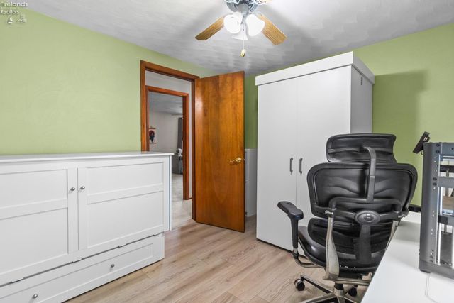 47568 Middle Ridge Road, Amherst, OH 44001