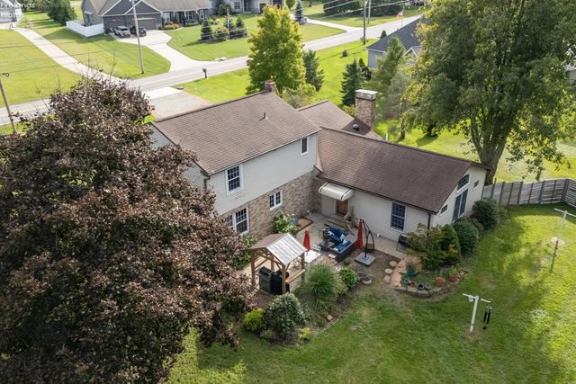 47568 Middle Ridge Road, Amherst, OH 44001