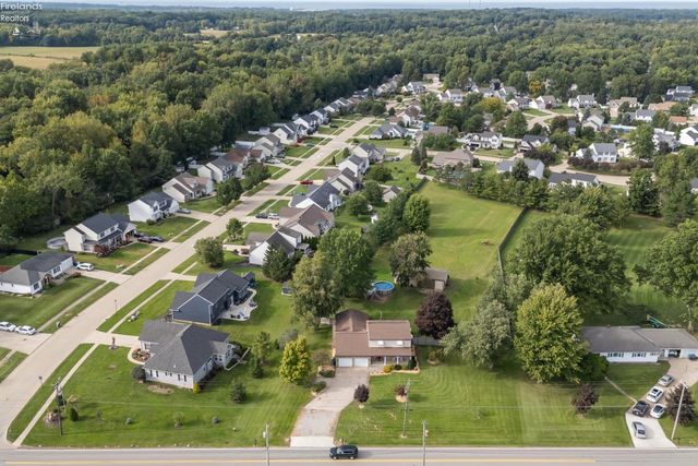 47568 Middle Ridge Road, Amherst, OH 44001