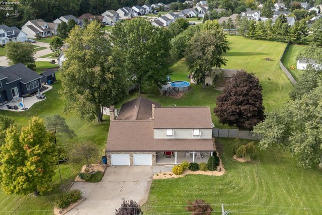 47568 Middle Ridge Road, Amherst, OH 44001